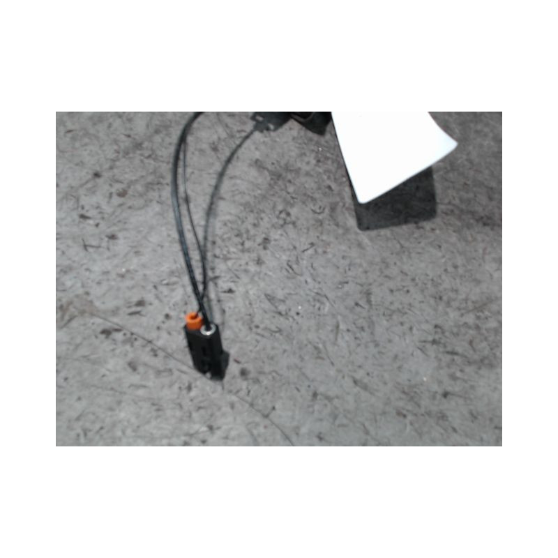 ANTENNE RADIO FORD FOCUS 2008-