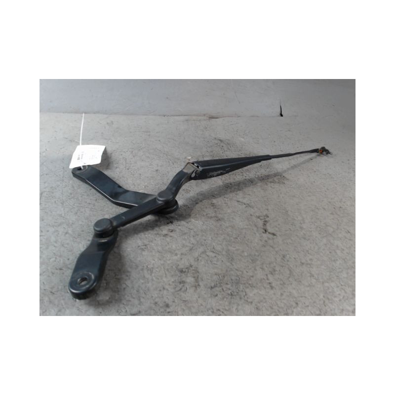 BRAS ESSUIE-GLACE AVANT DROIT MERCEDES CLASSE C 2007-
