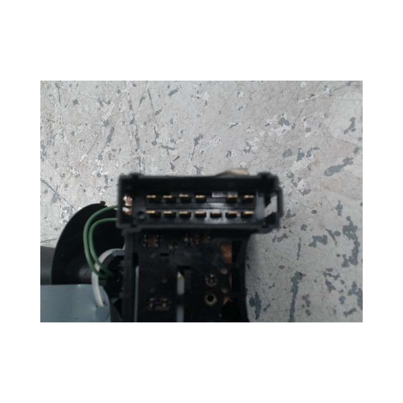 COMMANDE ESSUIE GLACE RENAULT TWINGO 2 2010-