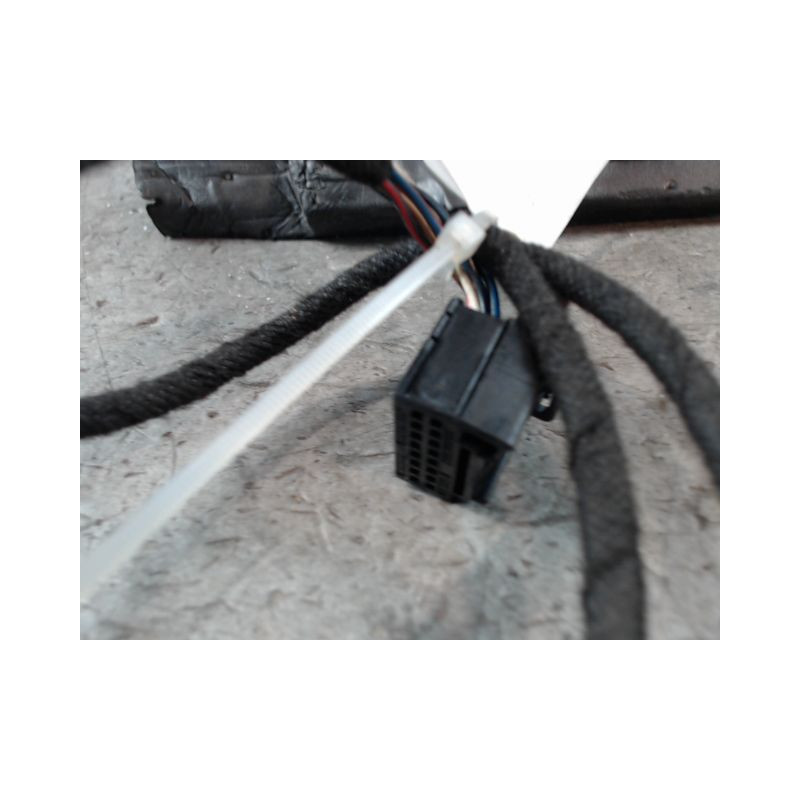 RETROVISEUR EXTERIEUR ELECTRIQUE GAUCHE VOLKSWAGEN GOLF V 2003-2009