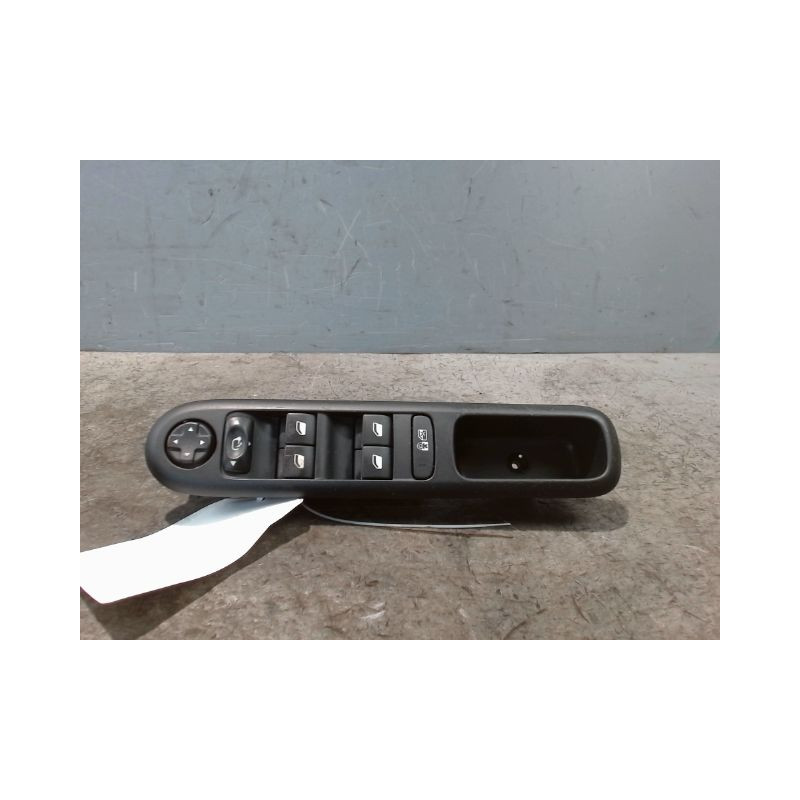COMMANDE LEVE-GLACE PORTE AVG PEUGEOT 5008 2009-