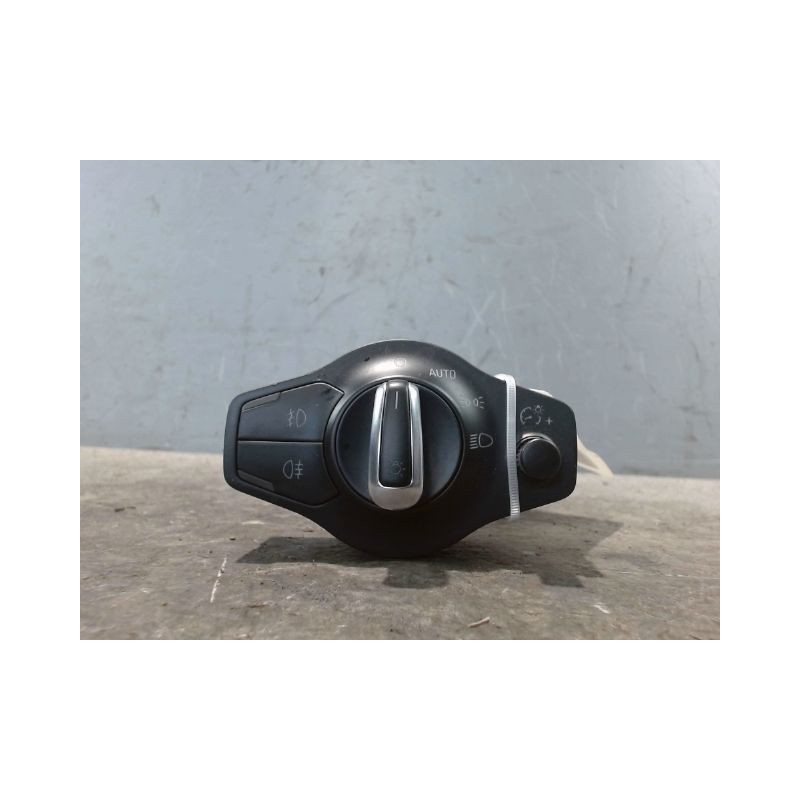 COMMANDE ECLAIRAGE AUDI A4