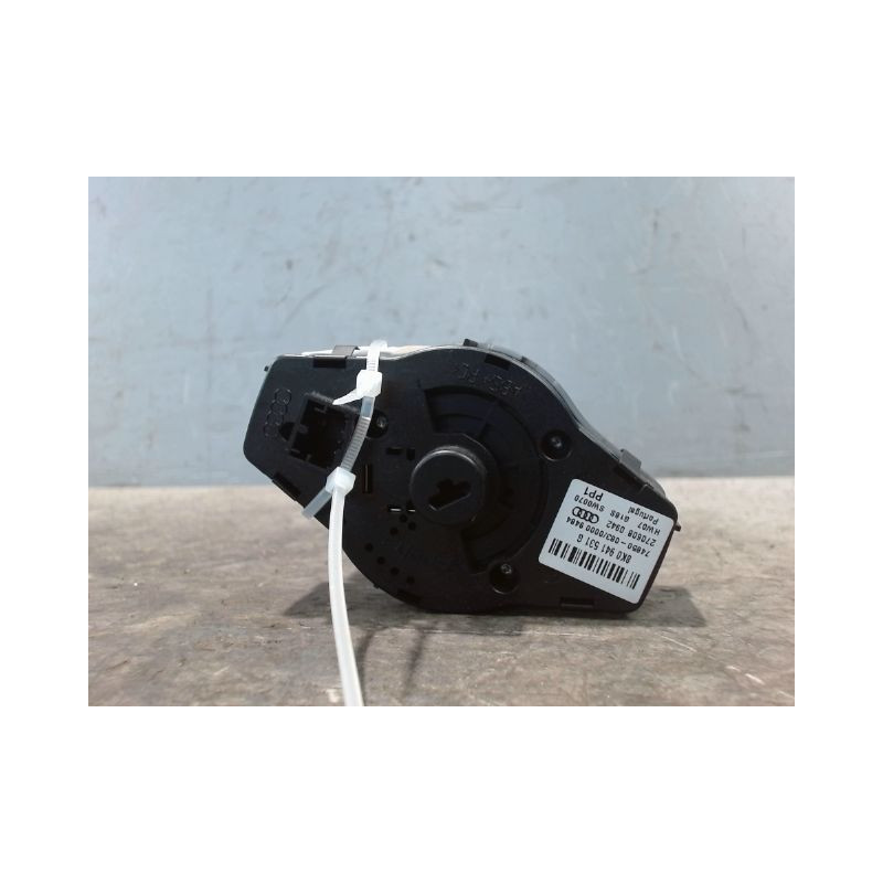 COMMANDE ECLAIRAGE AUDI A4