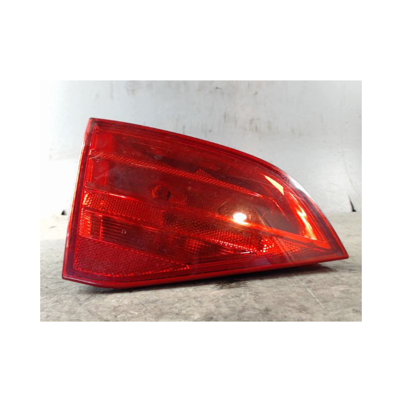 FEU ARRIERE INTERIEUR GAUCHE AUDI A4