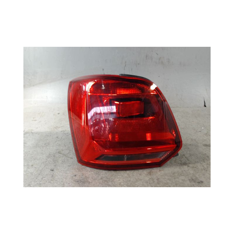 FEU ARRIERE GAUCHE  VOLKSWAGEN POLO 2009-
