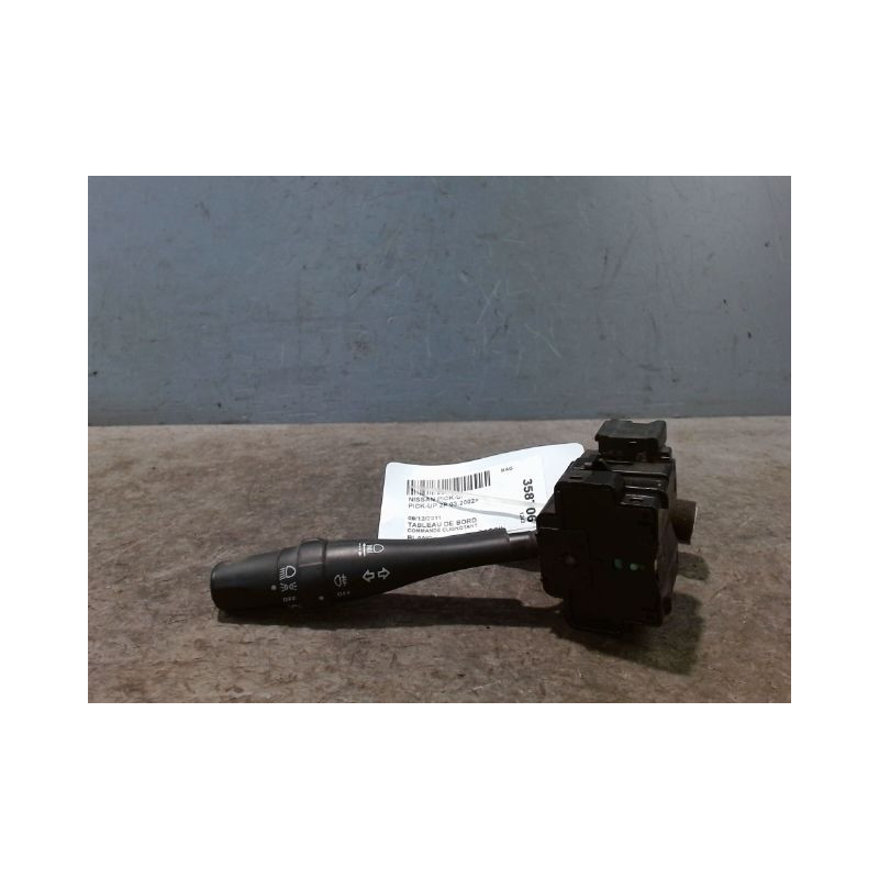 COMMANDE CLIGNOTANT NISSAN PICK-UP 2P 2002-