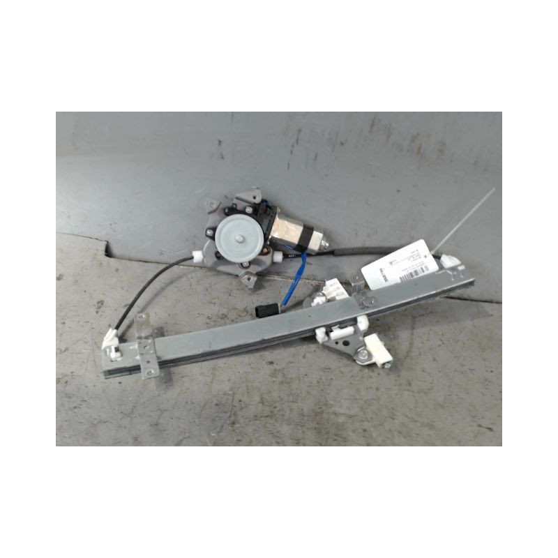 MECANISME+MOTEUR LEVE-GLACE AVANT DROIT NISSAN PICK-UP 2P 2002-