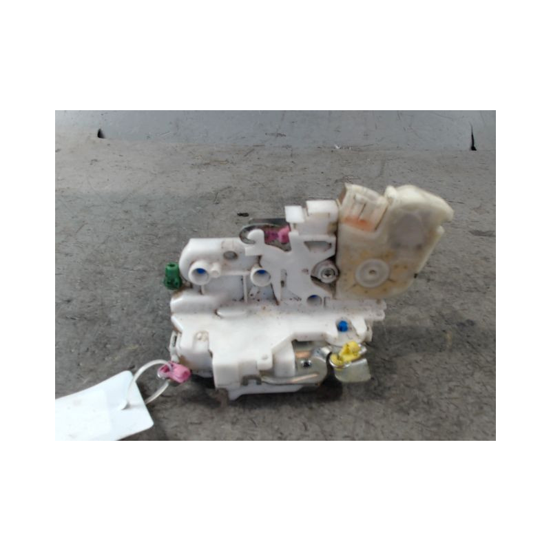 SYSTEME CONDAMNATION AVANT DROIT NISSAN PICK-UP 2P 2002-