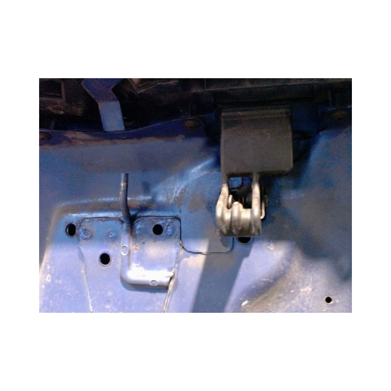 CAPOT CITROEN SAXO 99-