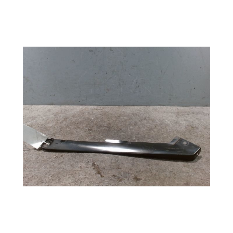 TOLE PORTE PHARE DROIT VOLKSWAGEN GOLF