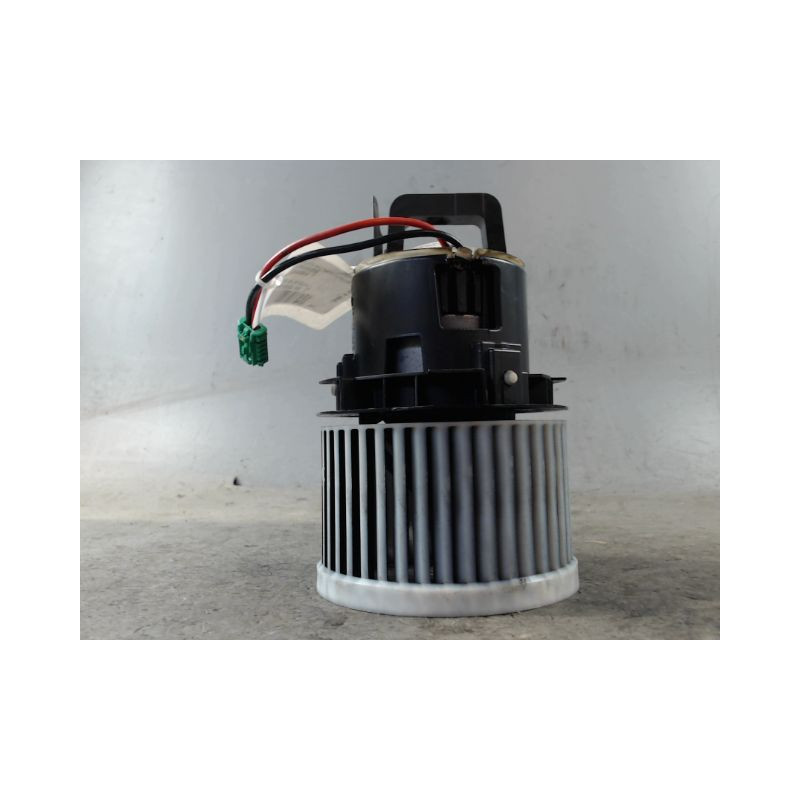 MOTEUR VENTILATEUR CHAUFFAGE PEUGEOT 308 2011-
