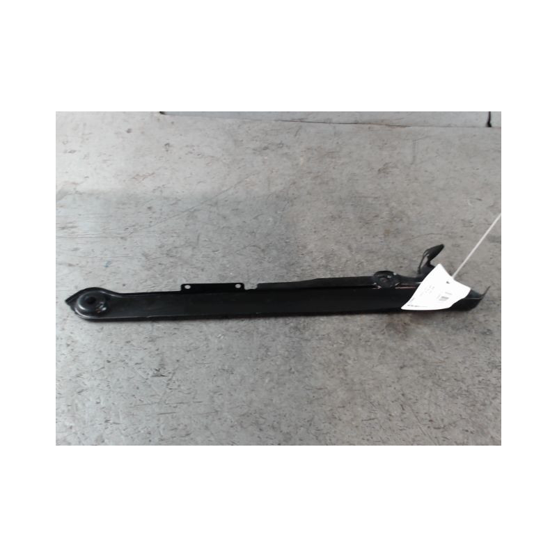 TOLE PORTE PHARE GAUCHE VOLKSWAGEN GOLF