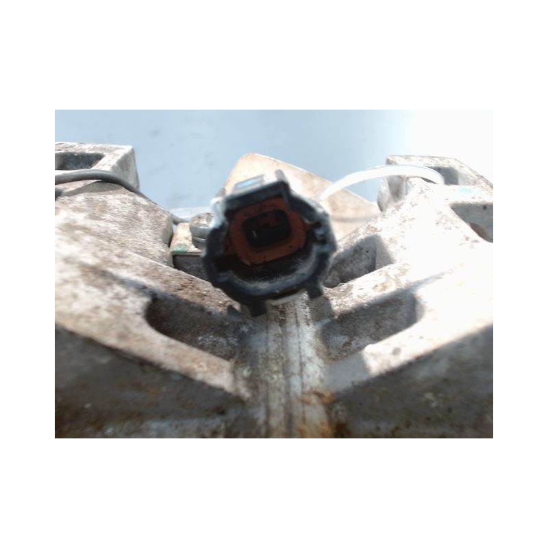 COMPRESSEUR AIR CONDITIONNE NISSAN PICK-UP 2P 2002-