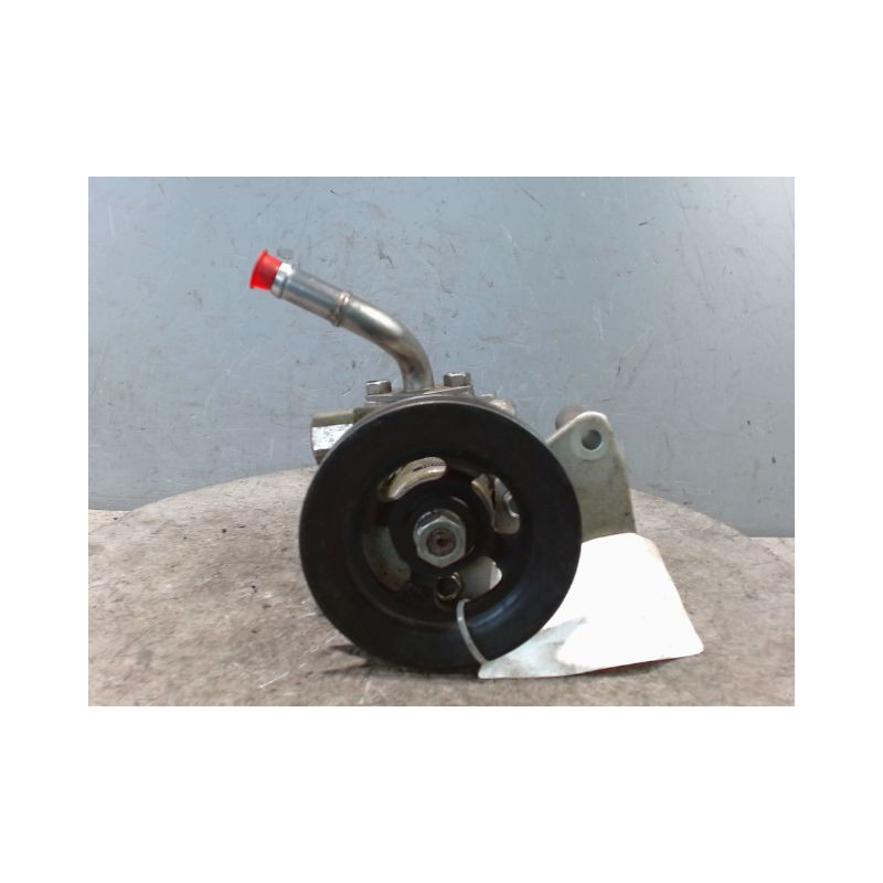 POMPE DIRECTION ASSISTEE NISSAN PICK-UP 2P 2002-