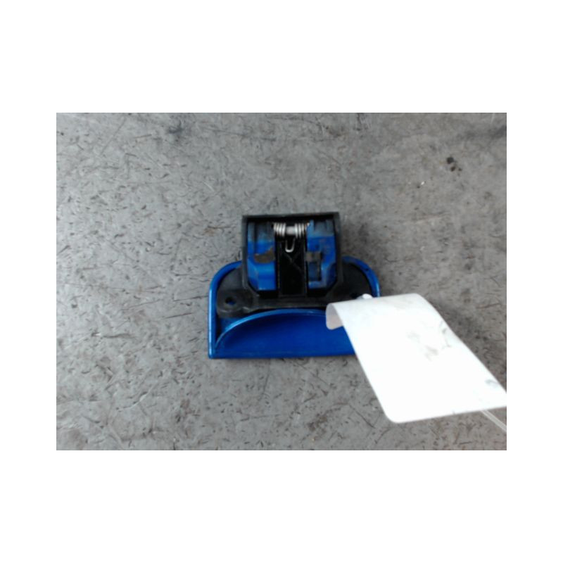 POIGNEE EXTERIEURE PORTE AVANT GAUCHE CITROEN SAXO 99-