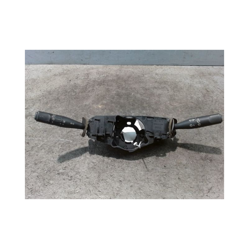 BLOC COMMODOS CITROEN SAXO 99-