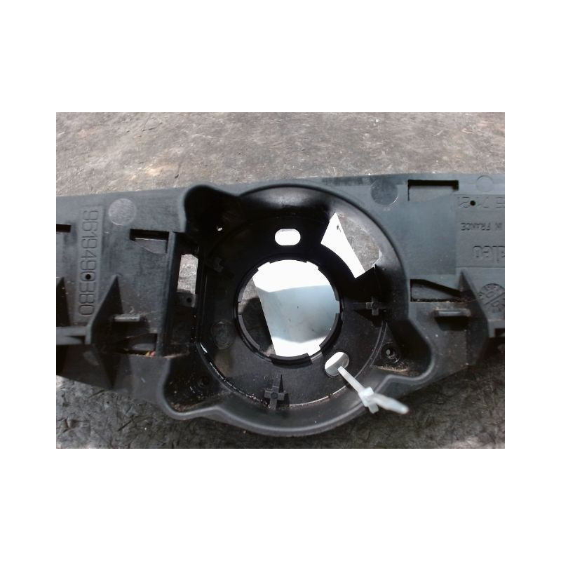 BLOC COMMODOS CITROEN SAXO 99-