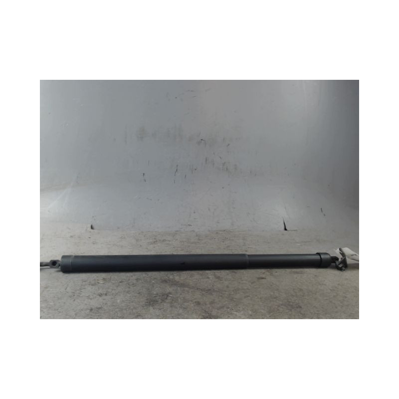 VERIN HAYON G PEUGEOT 5008 2009-