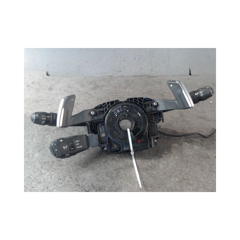 BLOC COMMODOS PEUGEOT 5008 2009-