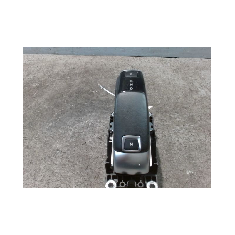 SELECTEUR DE VITESSE PEUGEOT 5008 2009- 1.5 BlueHDi 130 