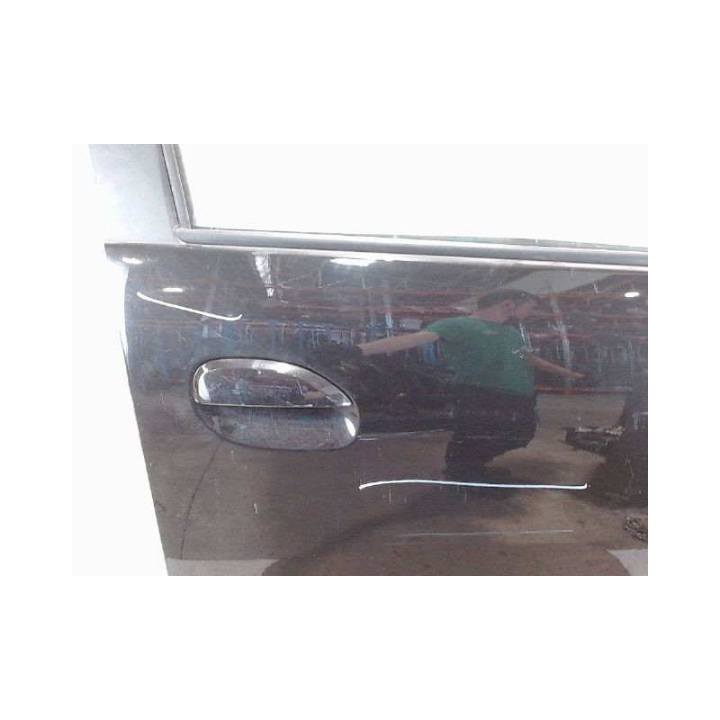 PORTE AVANT DROIT DACIA LOGAN
