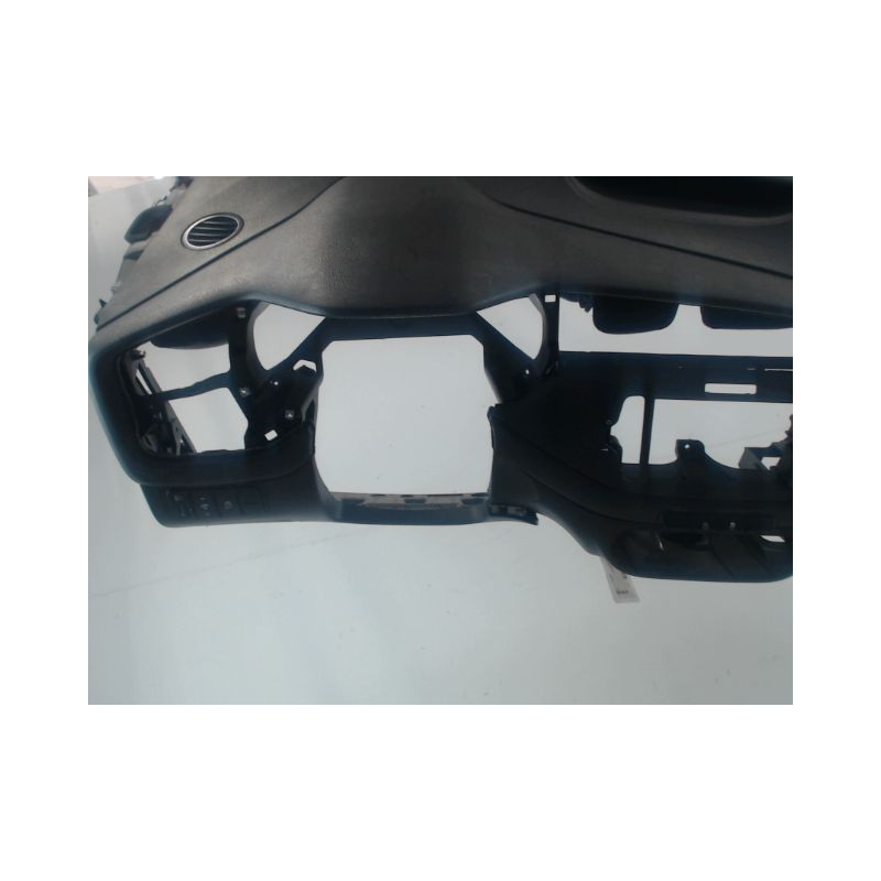 PLANCHE DE BORD  KIA CEE-D