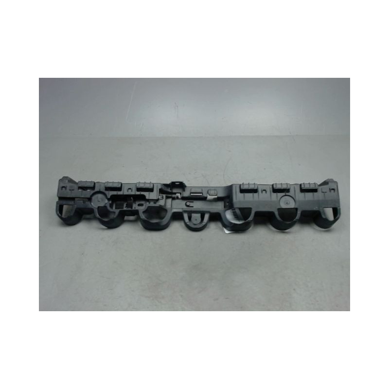 SUPPORT CENTRAL PARE-CHOC ARRIERE  RENAULT CLIO