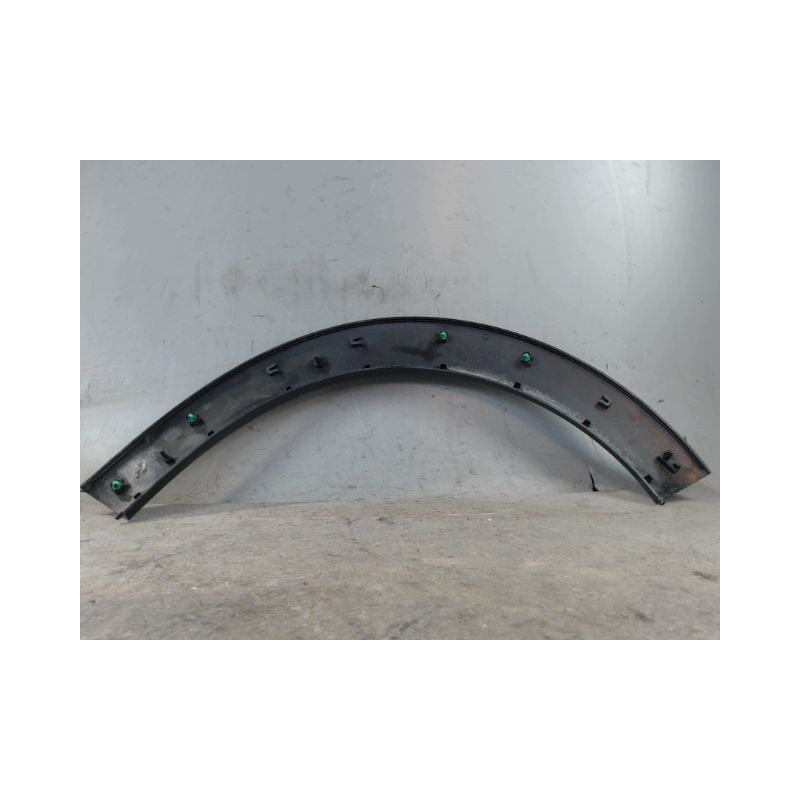 ELARGISSEUR AILE AVANT GAUCHE CITROEN C3 2009-