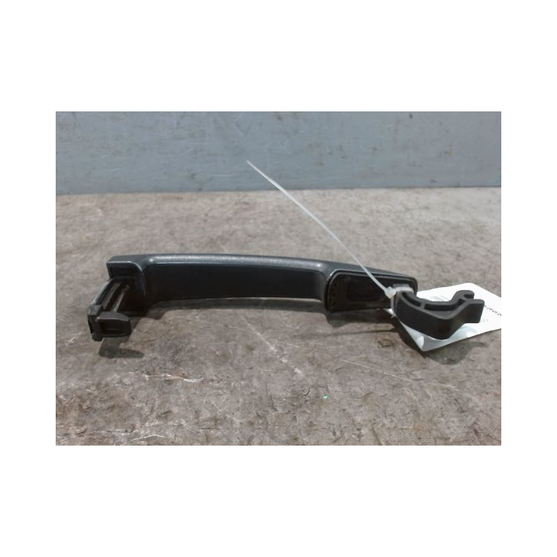 POIGNEE EXTERIEURE PORTE AVANT DROIT PEUGEOT 208