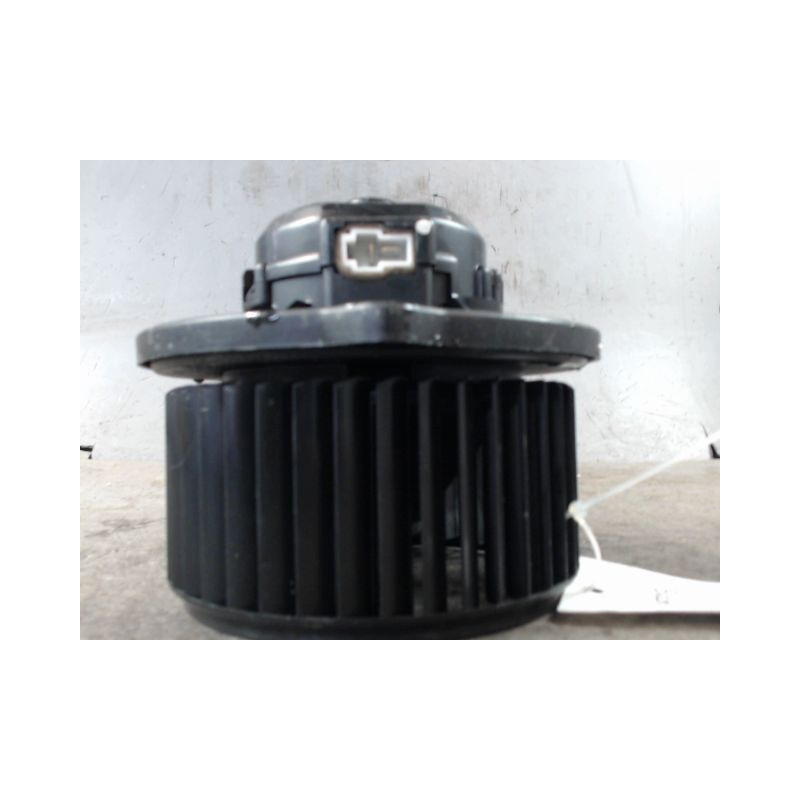 MOTEUR VENTILATEUR CHAUFFAGE KIA RIO 2005-