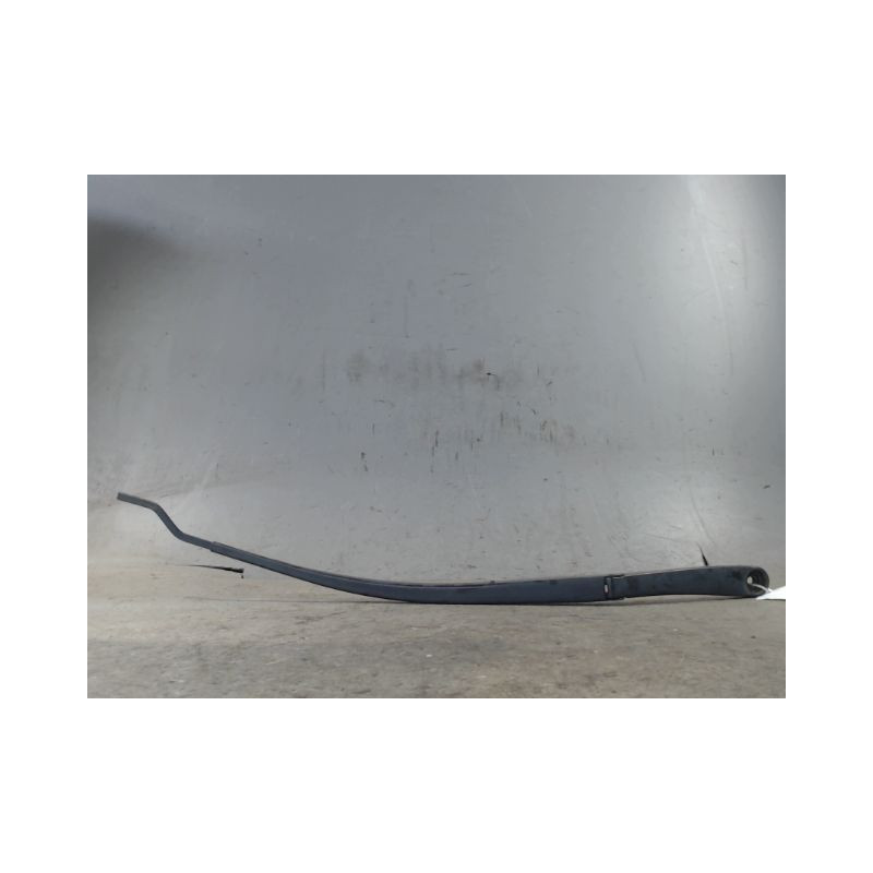 BRAS ESSUIE-GLACE AVANT DROIT KIA RIO 2005-