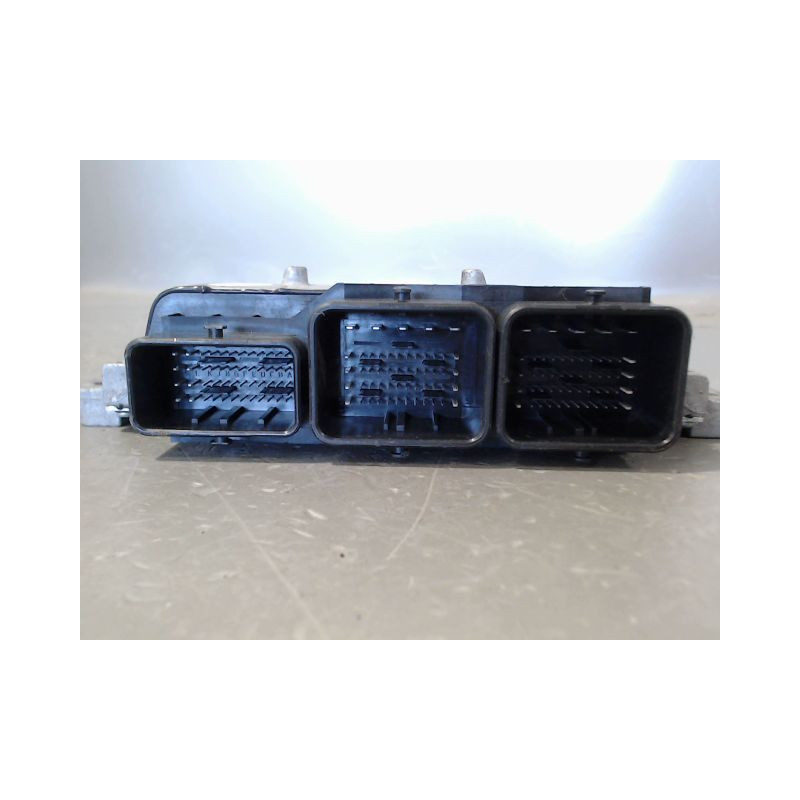 CALCULATEUR MOTEUR PEUGEOT 3008 2009-