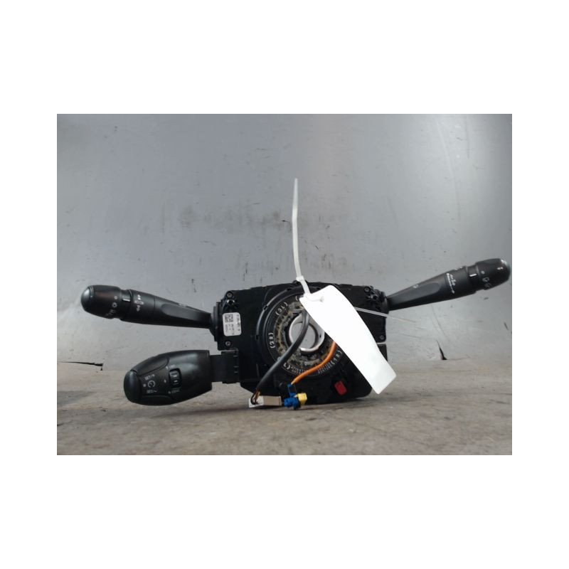 BLOC COMMODOS PEUGEOT 208