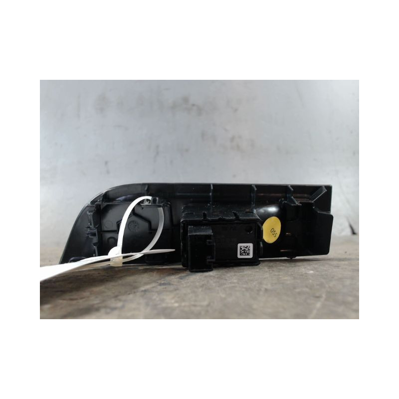 COMMANDE LEVE-GLACE PORTE ARD SKODA KAMIQ