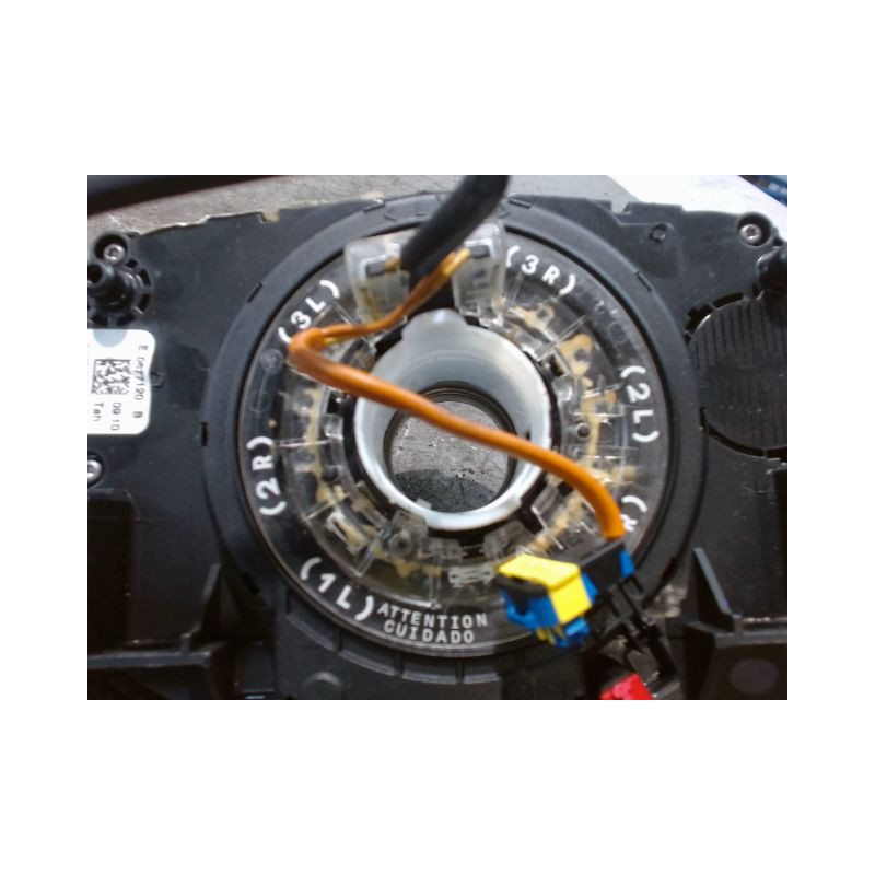 BLOC COMMODOS PEUGEOT 208