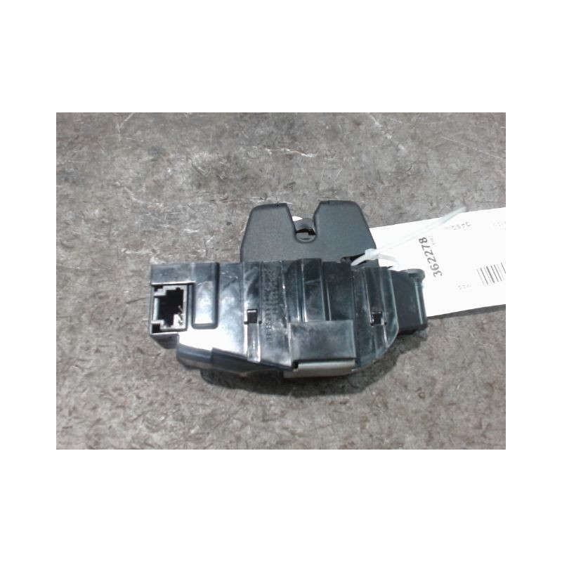 SERRURE HAYON  PEUGEOT 207 3P