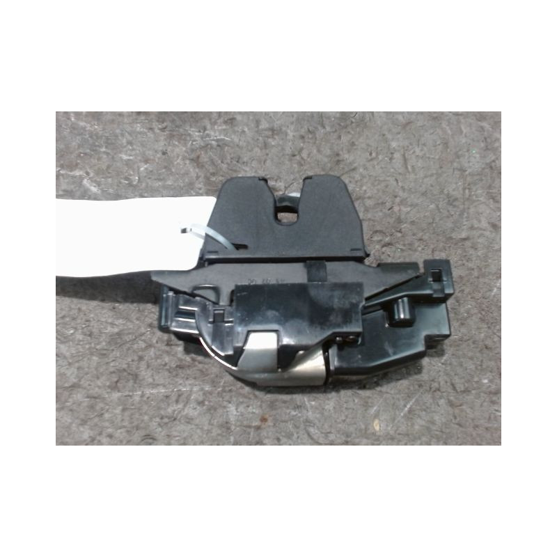 SERRURE HAYON  PEUGEOT 207 3P