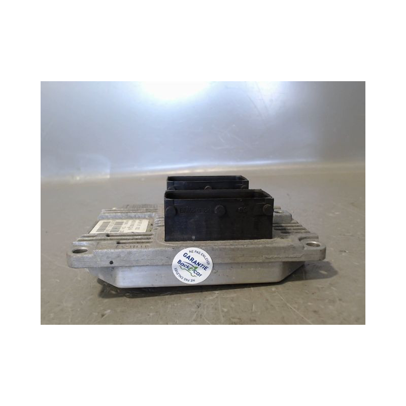 CALCULATEUR MOTEUR FIAT PUNTO