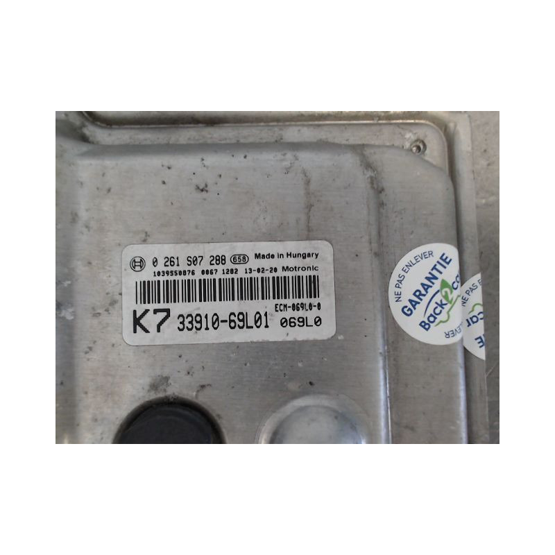 CALCULATEUR MOTEUR SUZUKI SWIFT