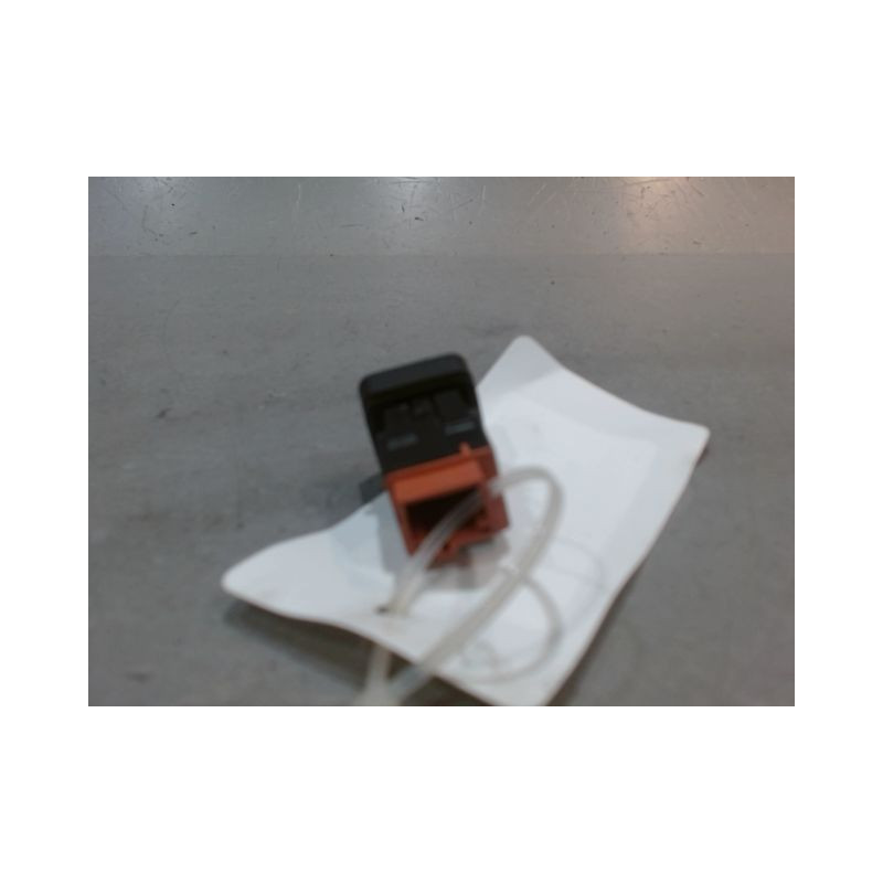 ACTIONNEUR TRAPPE CARBURANT CITROEN C4