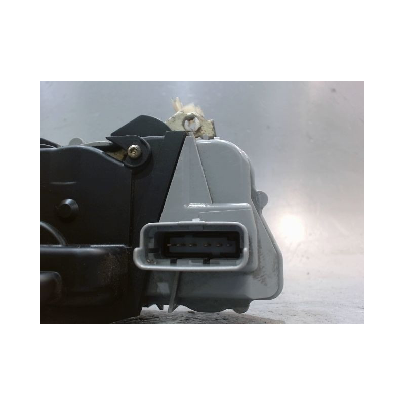 SYSTEME CONDAMNATION AVANT DROIT PEUGEOT 307