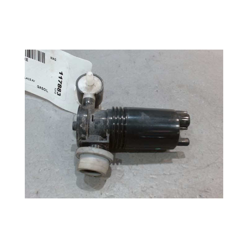 POMPE LAVE-GLACE AVANT NISSAN JUKE
