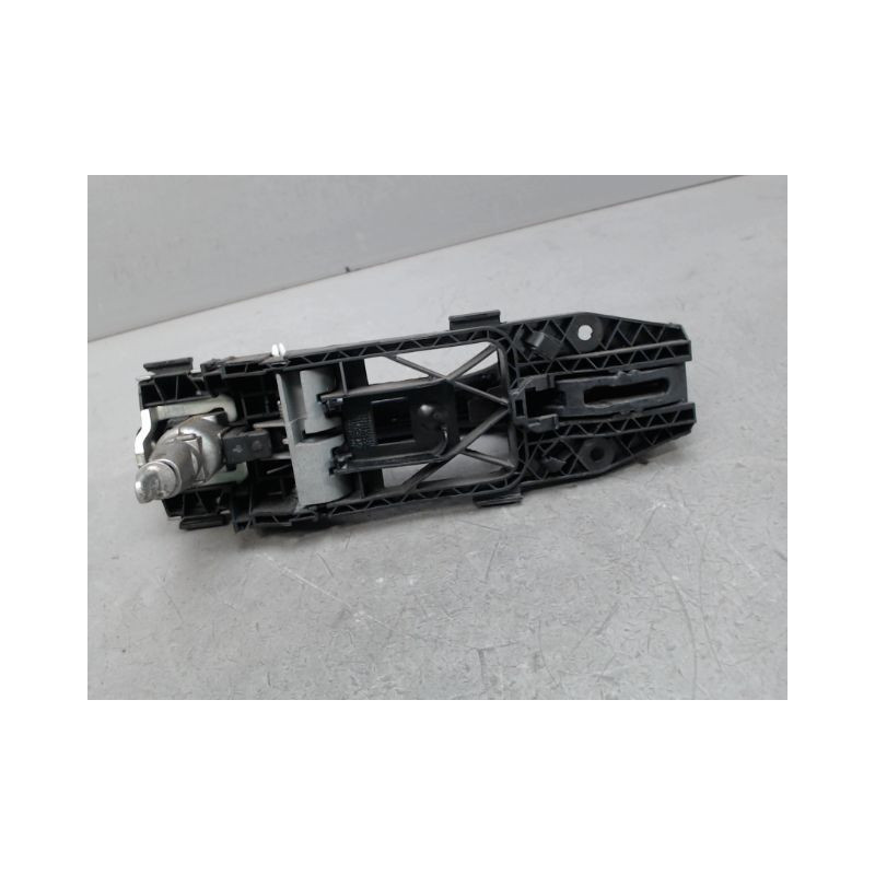 POIGNEE EXTERIEURE PORTE AVANT GAUCHE SEAT LEON