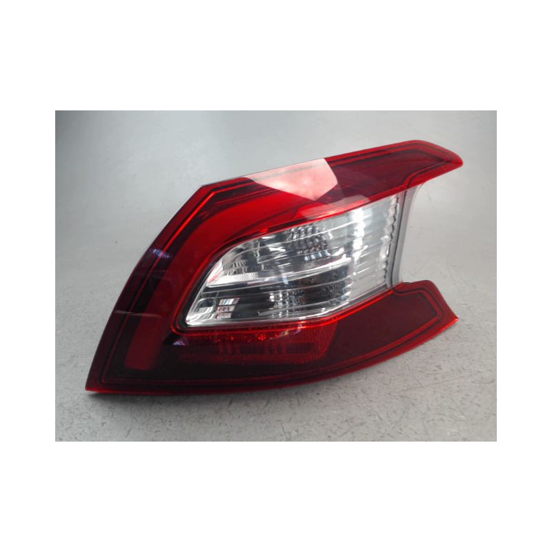 FEU ARRIERE DROIT PEUGEOT 308