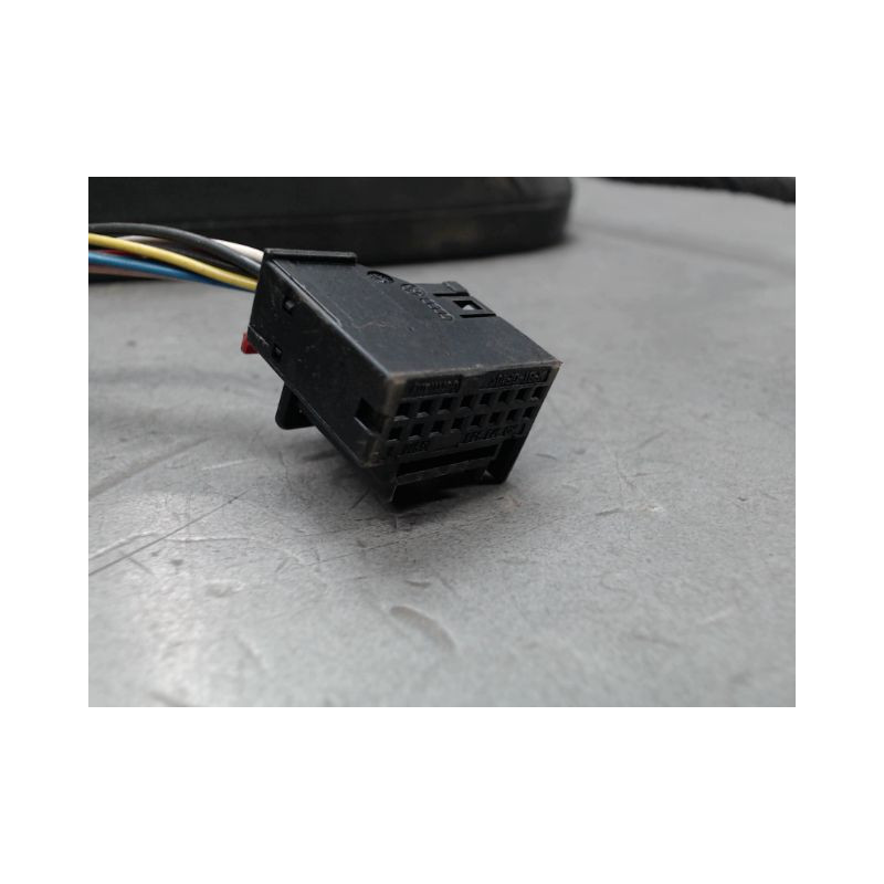 RETROVISEUR EXTERIEUR ELECTRIQUE GAUCHE AUDI A1