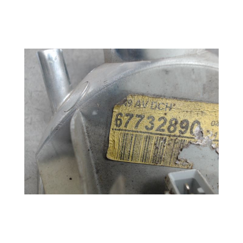 CLIGNOTANT DROIT CITROEN BERLINGO