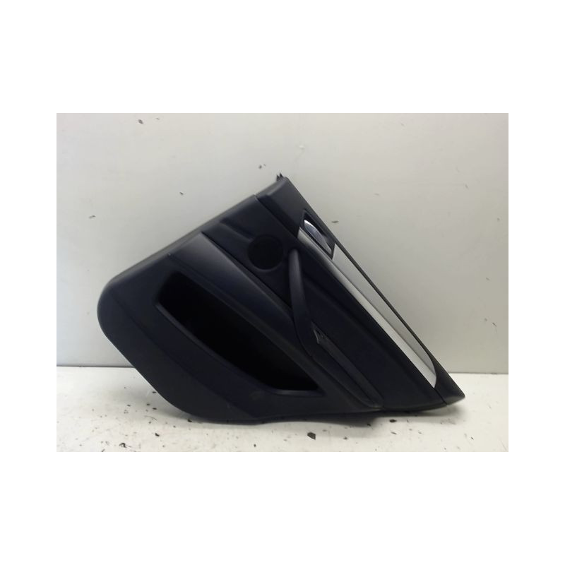 GARNITURE PORTE ARRIERE DROIT B.M.W. X5