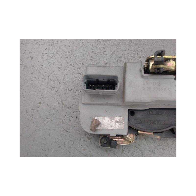 SYSTEME CONDAMNATION AVANT DROIT PEUGEOT 206