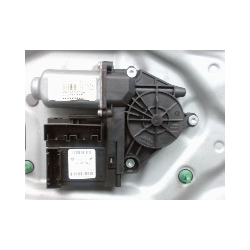 MECANISME+MOTEUR LEVE-GLACE AVANT DROIT VOLKSWAGEN CADDY VAN 2004-