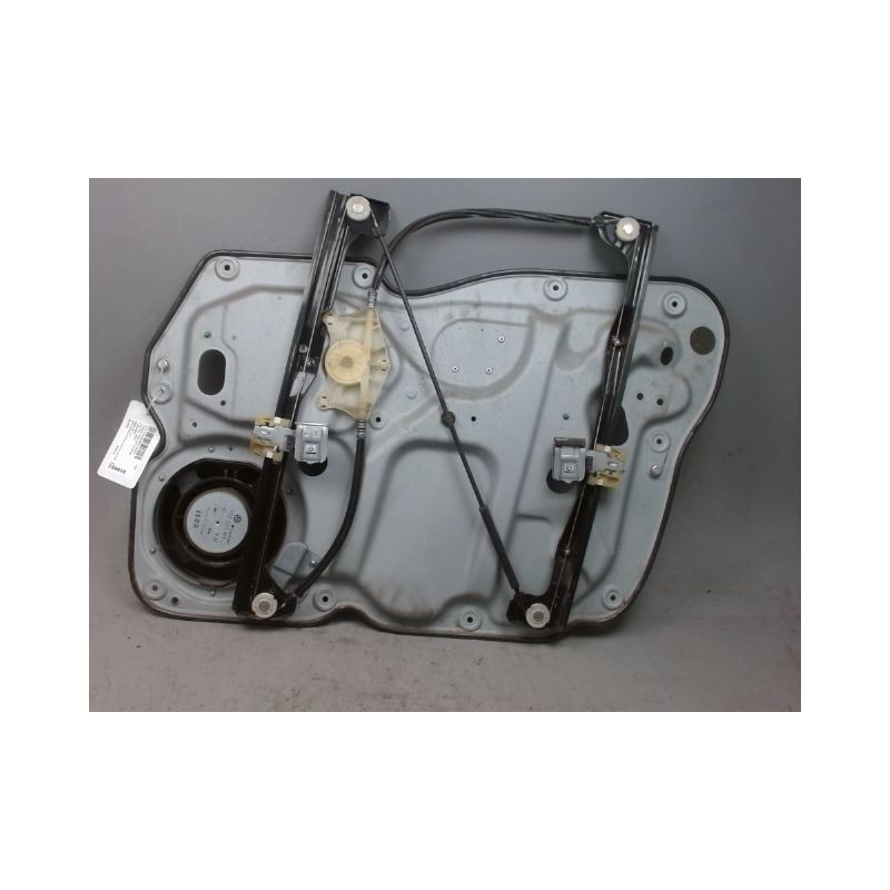 MECANISME+MOTEUR LEVE-GLACE AVANT GAUCHE VOLKSWAGEN CADDY VAN 2004-